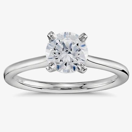 Diamonds and platinum: the perfect pairing for your engagement ring