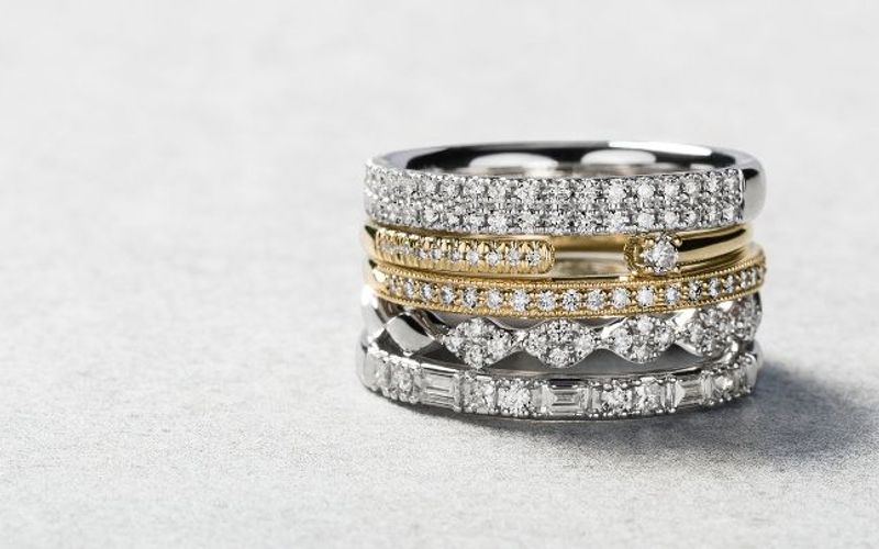 ETERNITY RING GUIDE - ENGAGEMENT RINGS | Beloved Bespoke